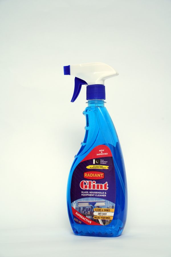 glass cleaner liquid bottle